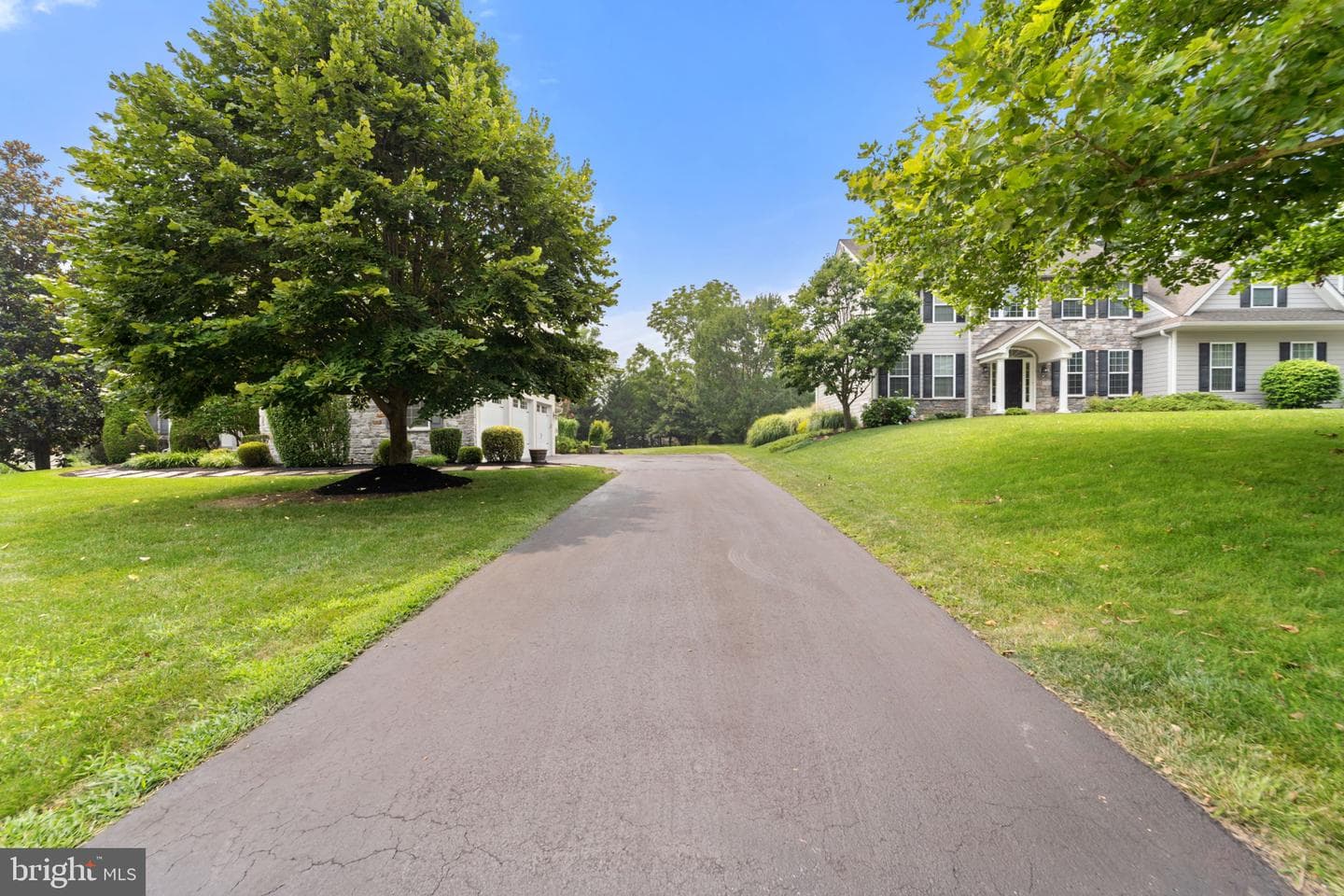10 Springhouse Lane photo 3