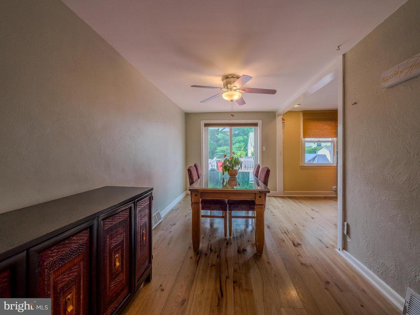 5360 Delmar Drive photo 10