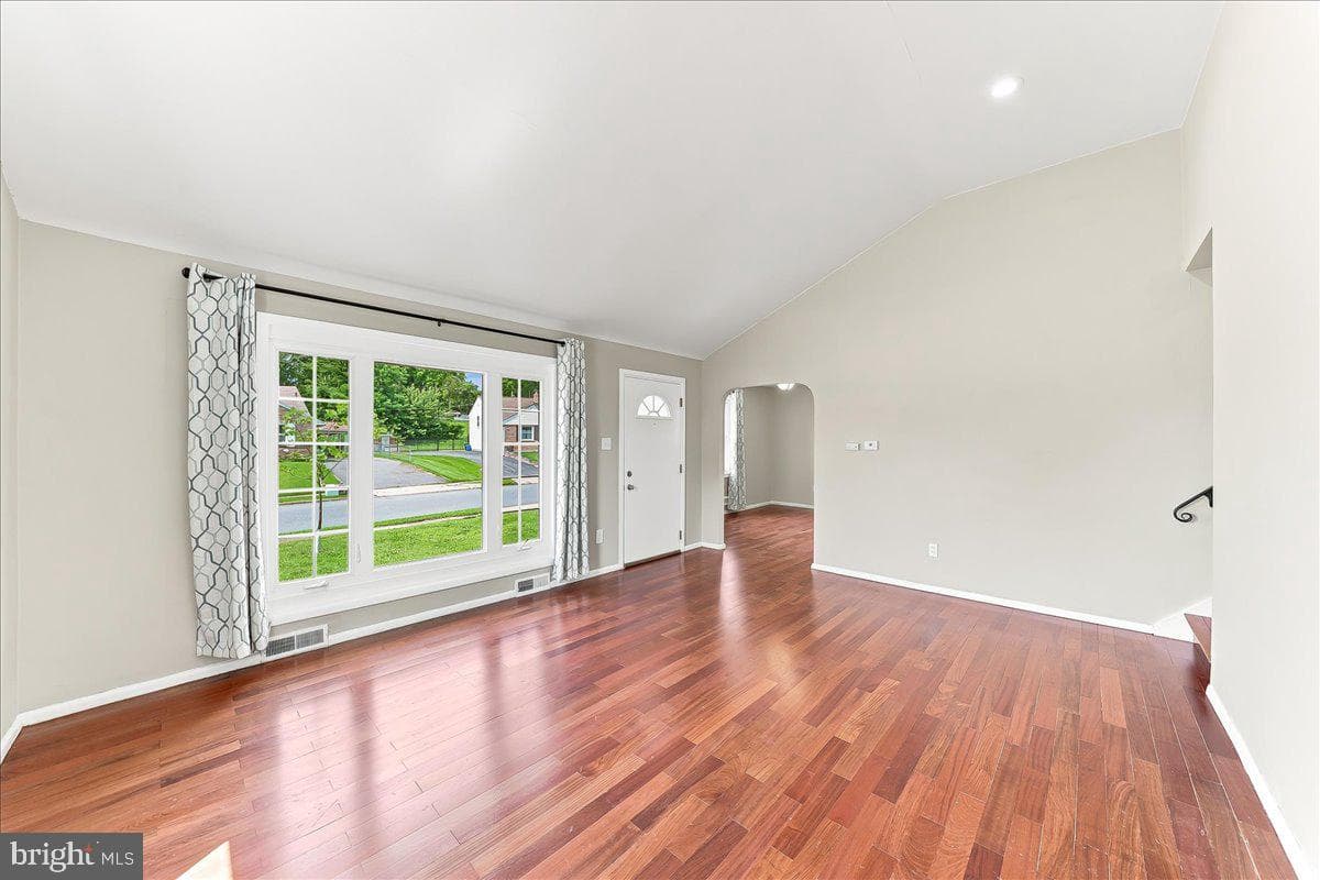 106 Marianville Road photo 4