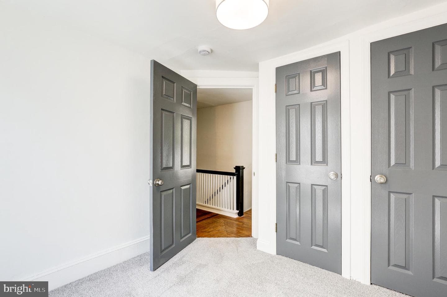 605 Vernon Street photo 23