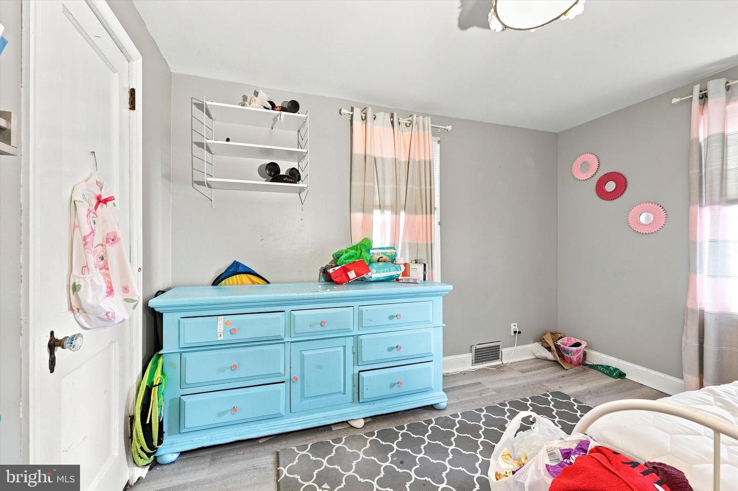 821 Bedford photo 15