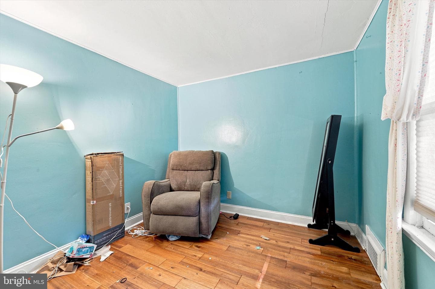 821 Bedford photo 17