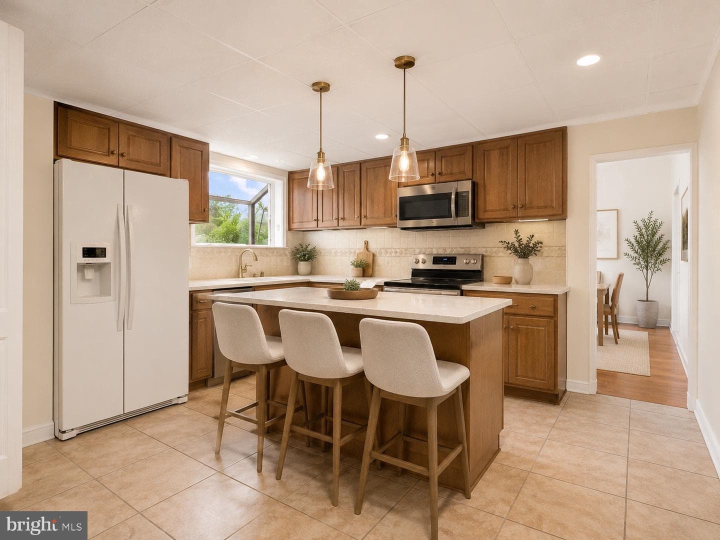 821 Bedford photo 9