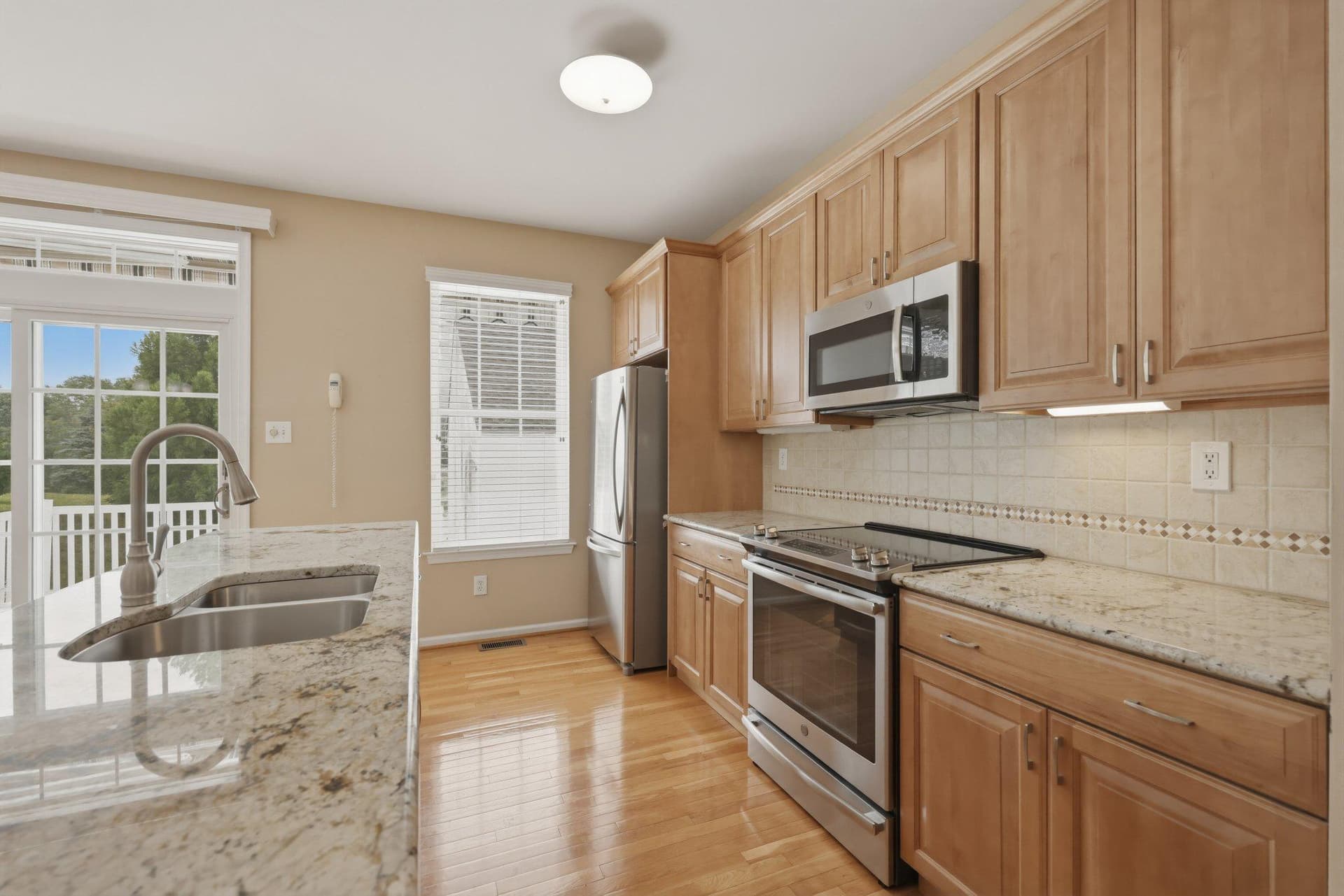2105 White Fox Way photo 5