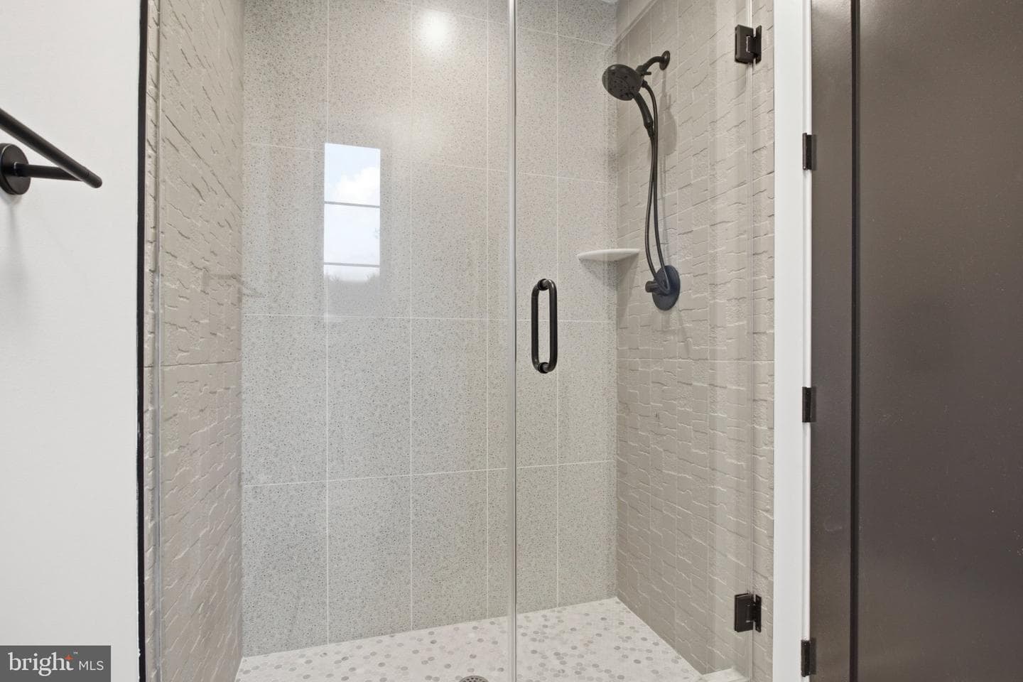1337 Valley Road photo 42