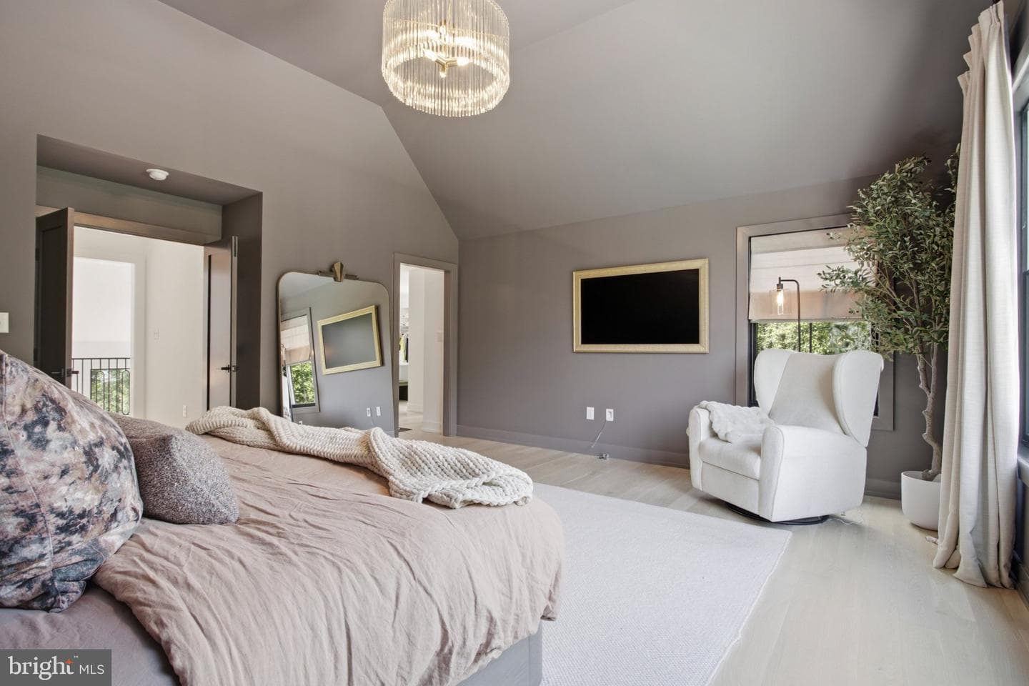 1337 Valley Road photo 47