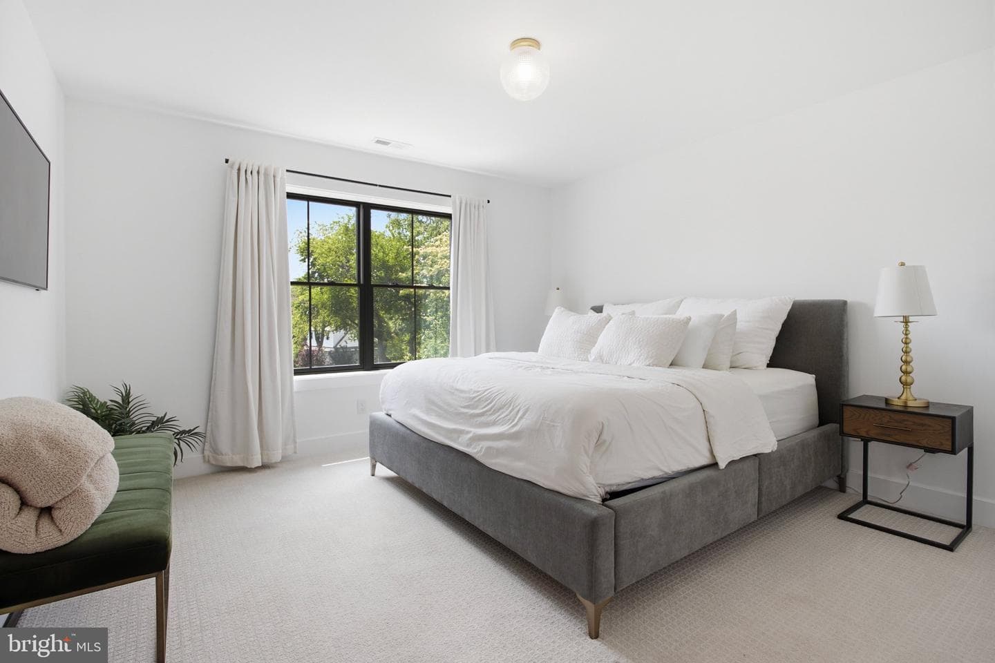 1337 Valley Road photo 55
