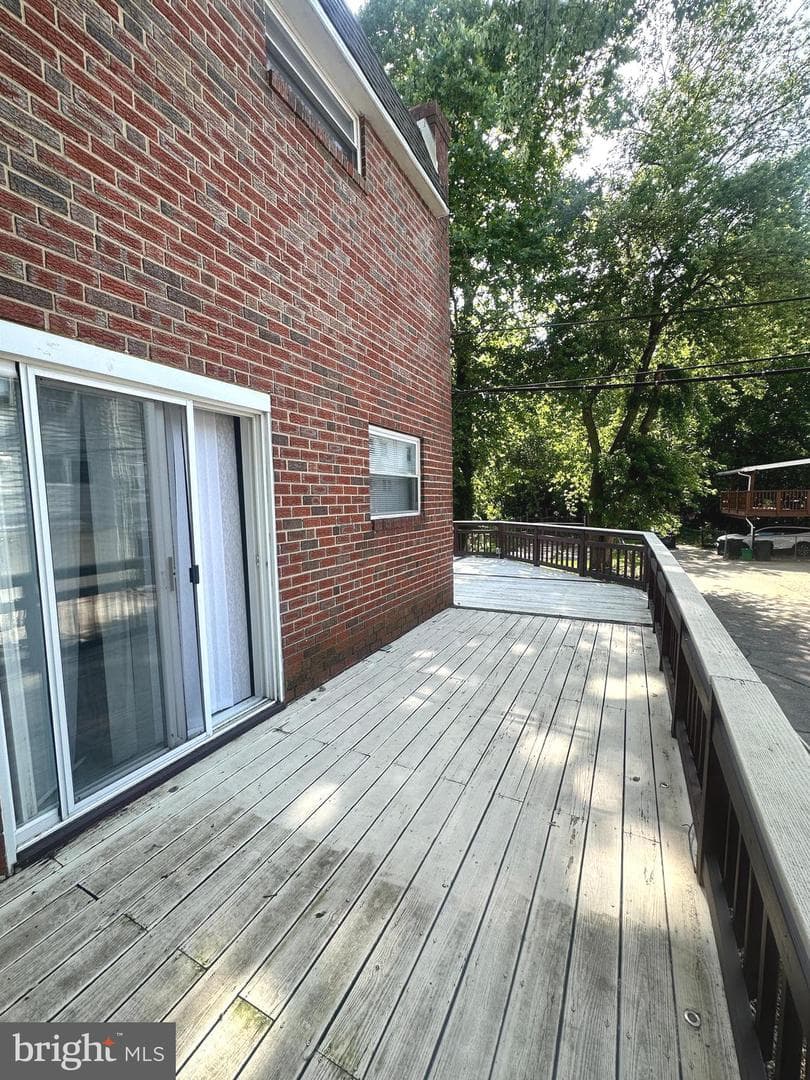 817 Windsor Circle photo 14