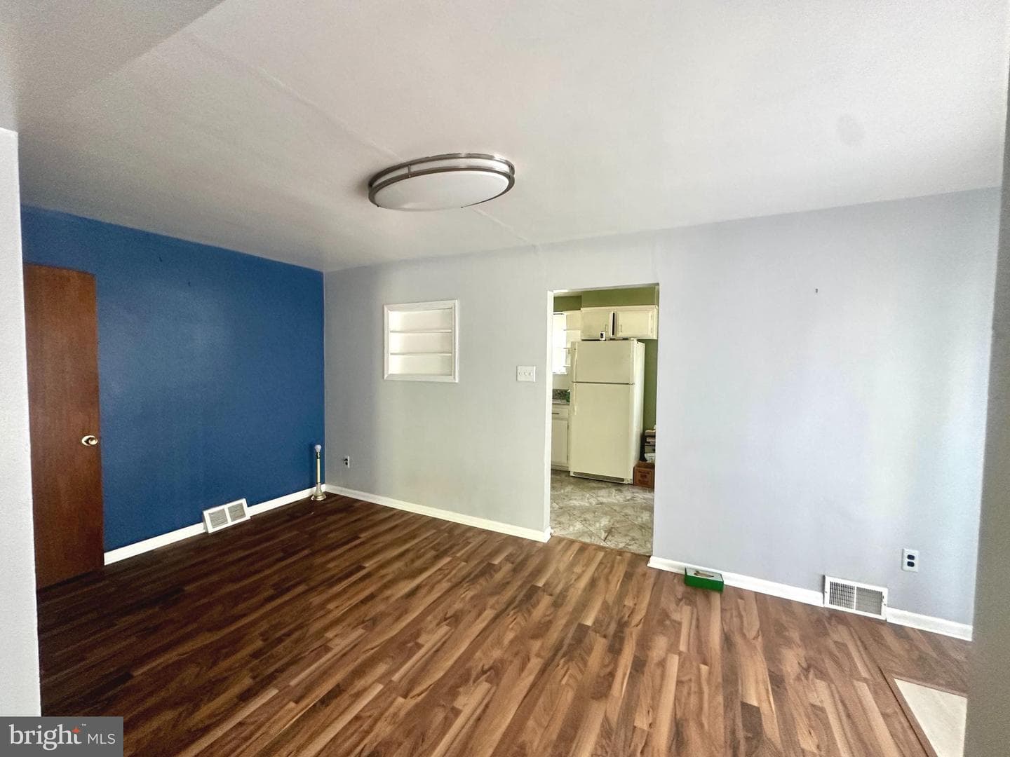 817 Windsor Circle photo 7