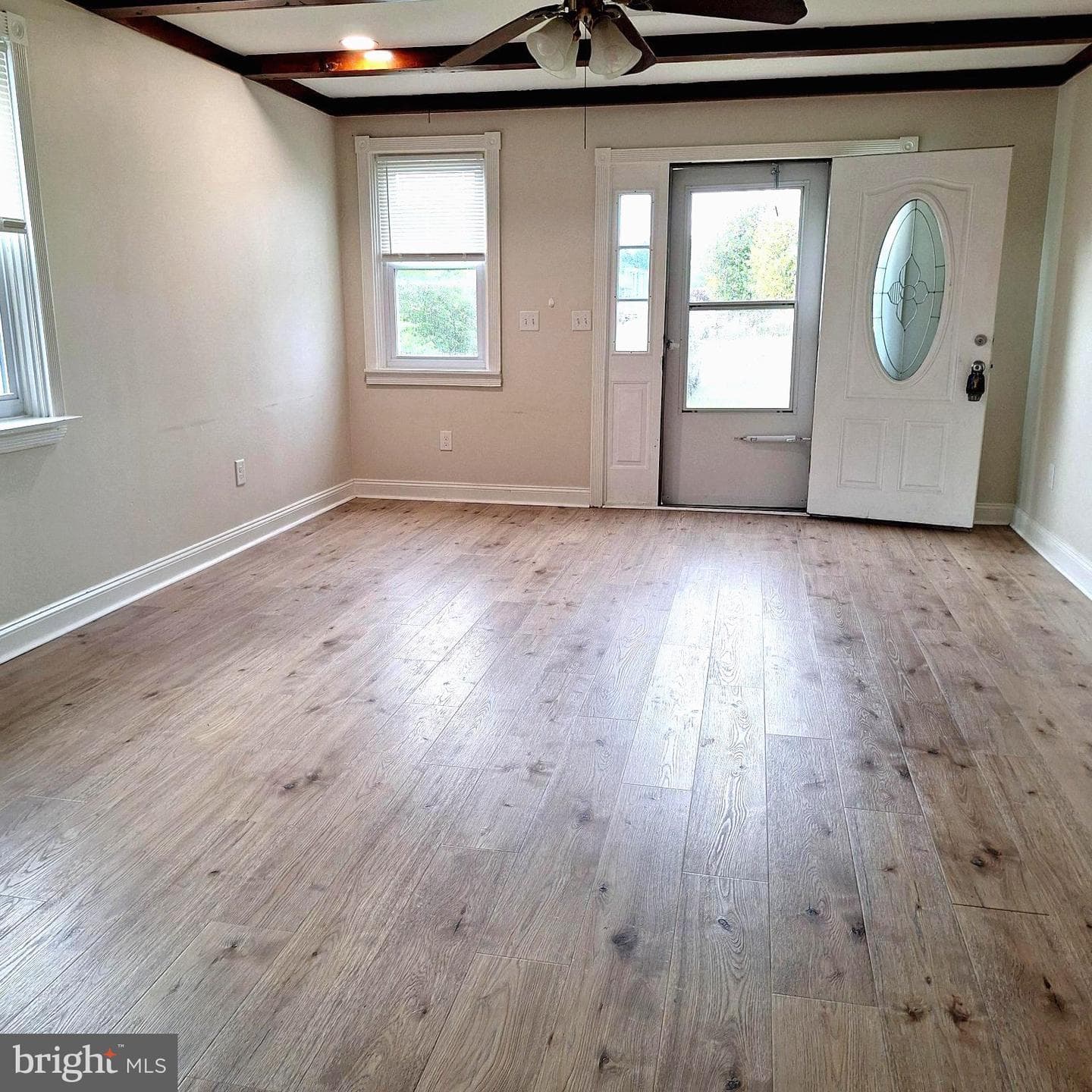 303 Moore Road photo 6