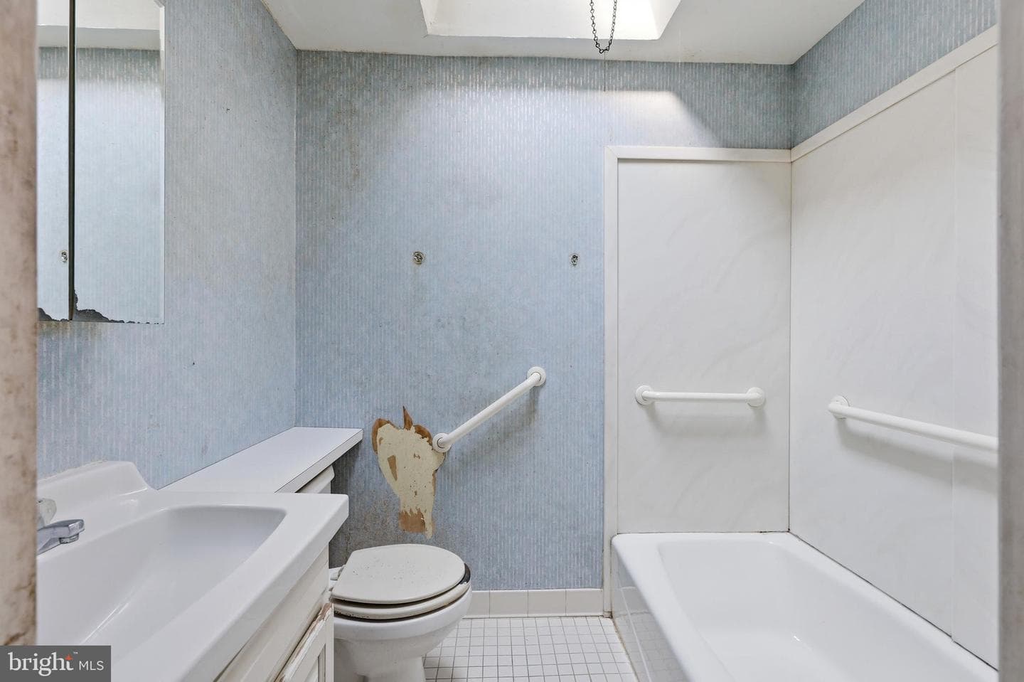 217 Cambridge Road photo 15
