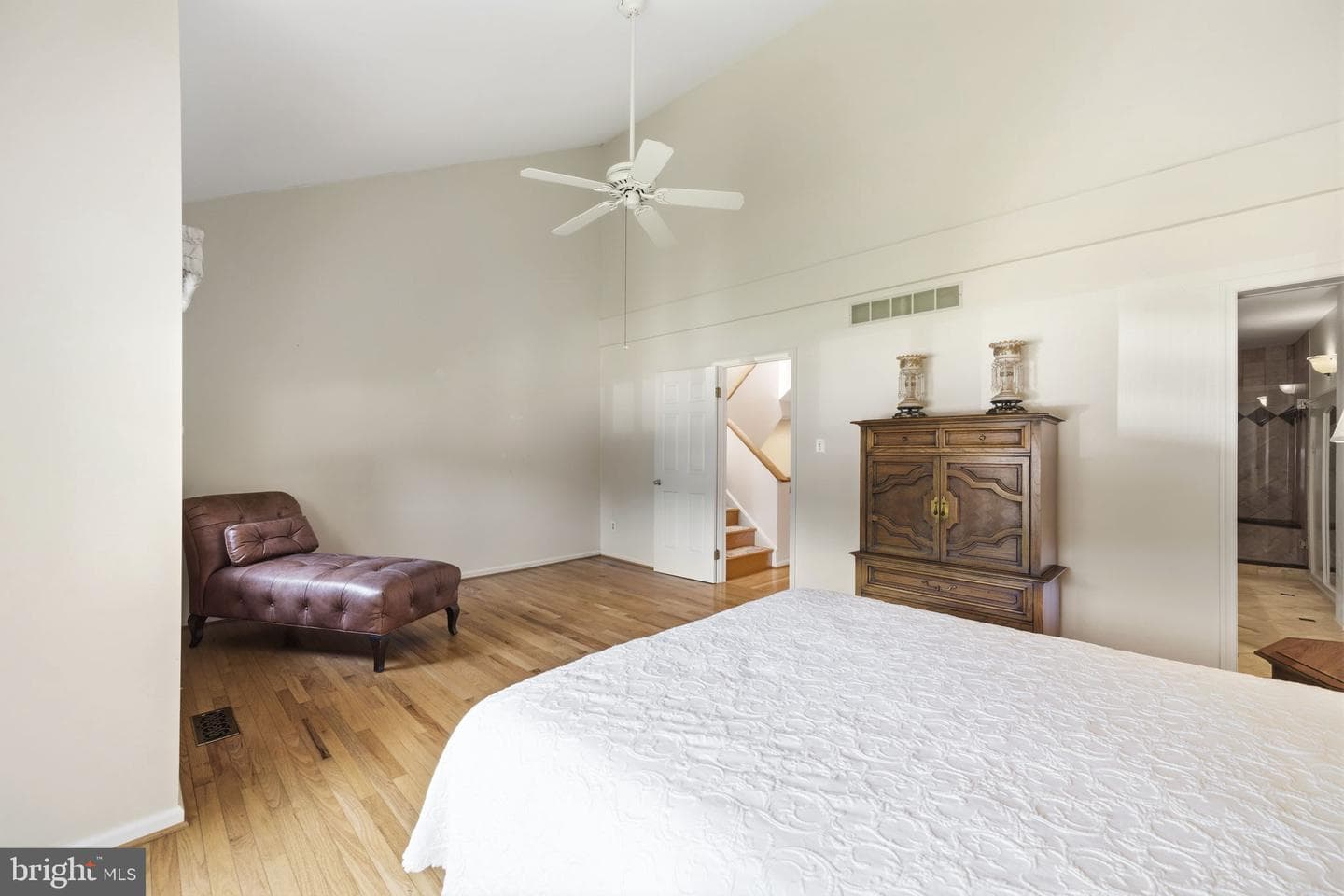 502 Williamson Circle photo 14