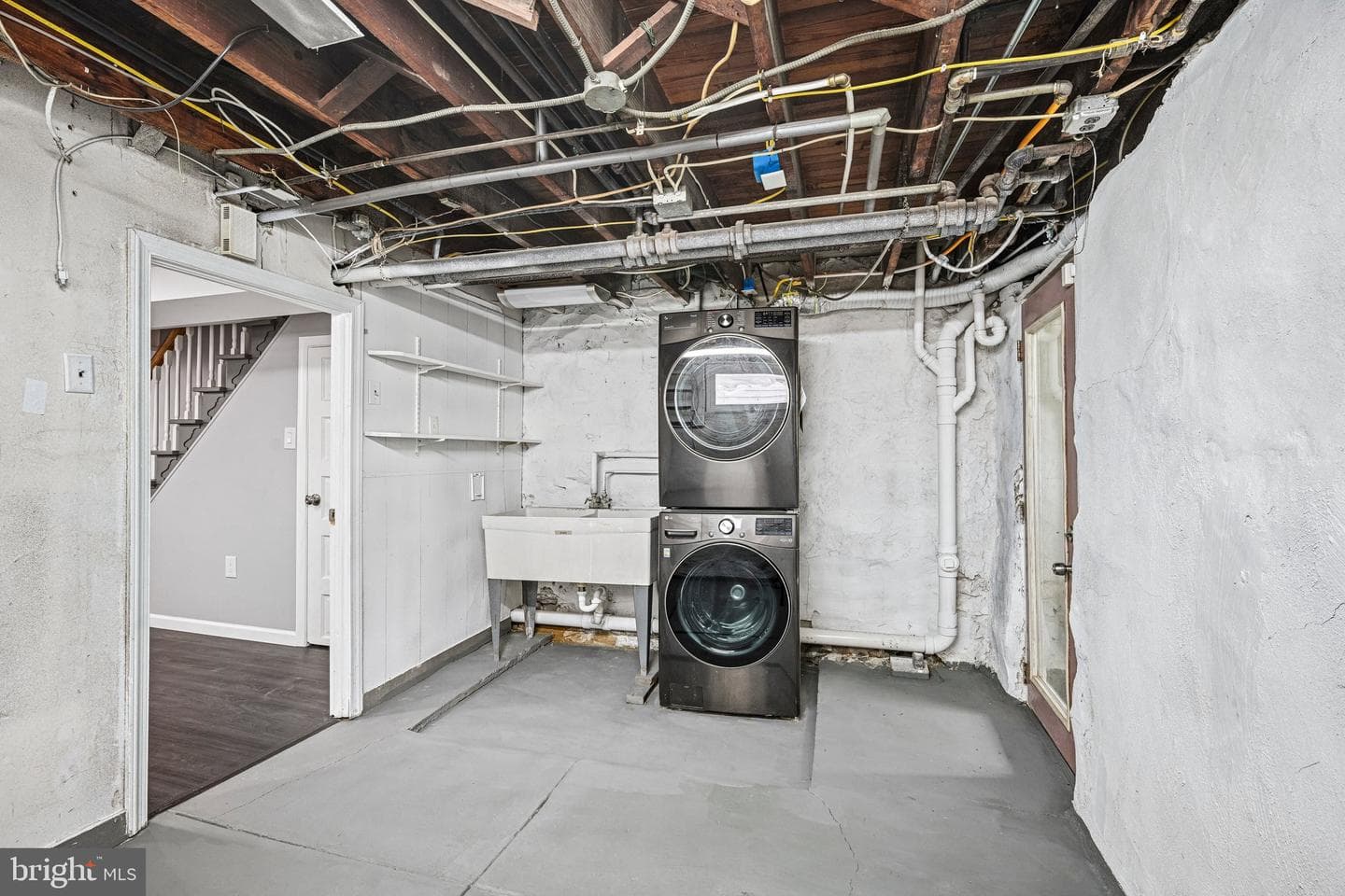 415 Sagamore Road photo 27