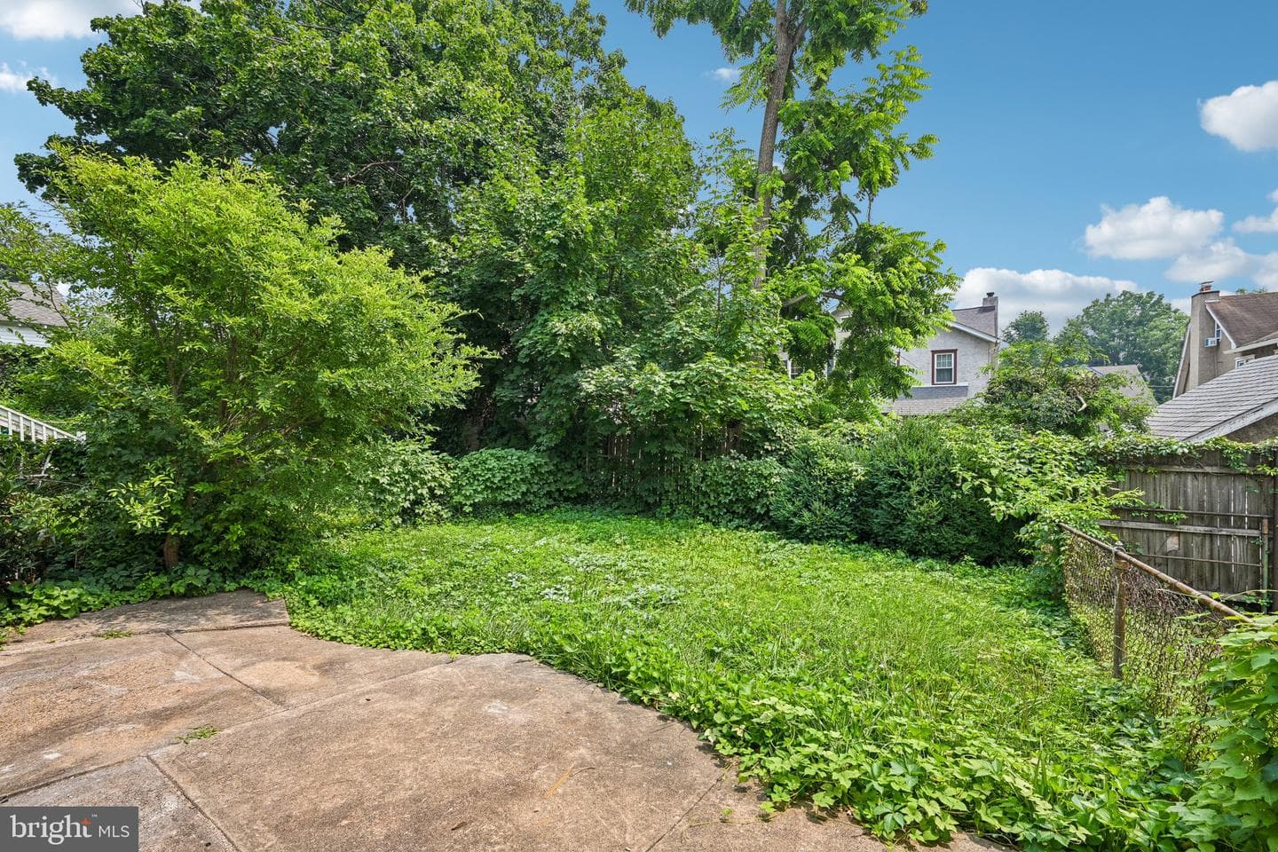 415 Sagamore Road photo 33