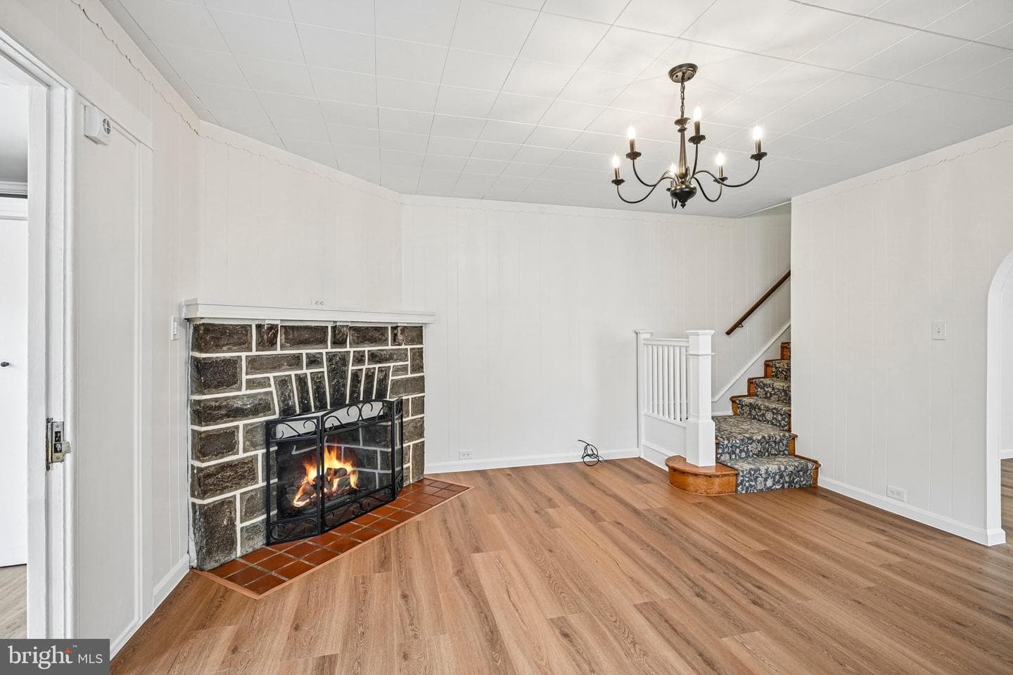 415 Sagamore Road photo 6