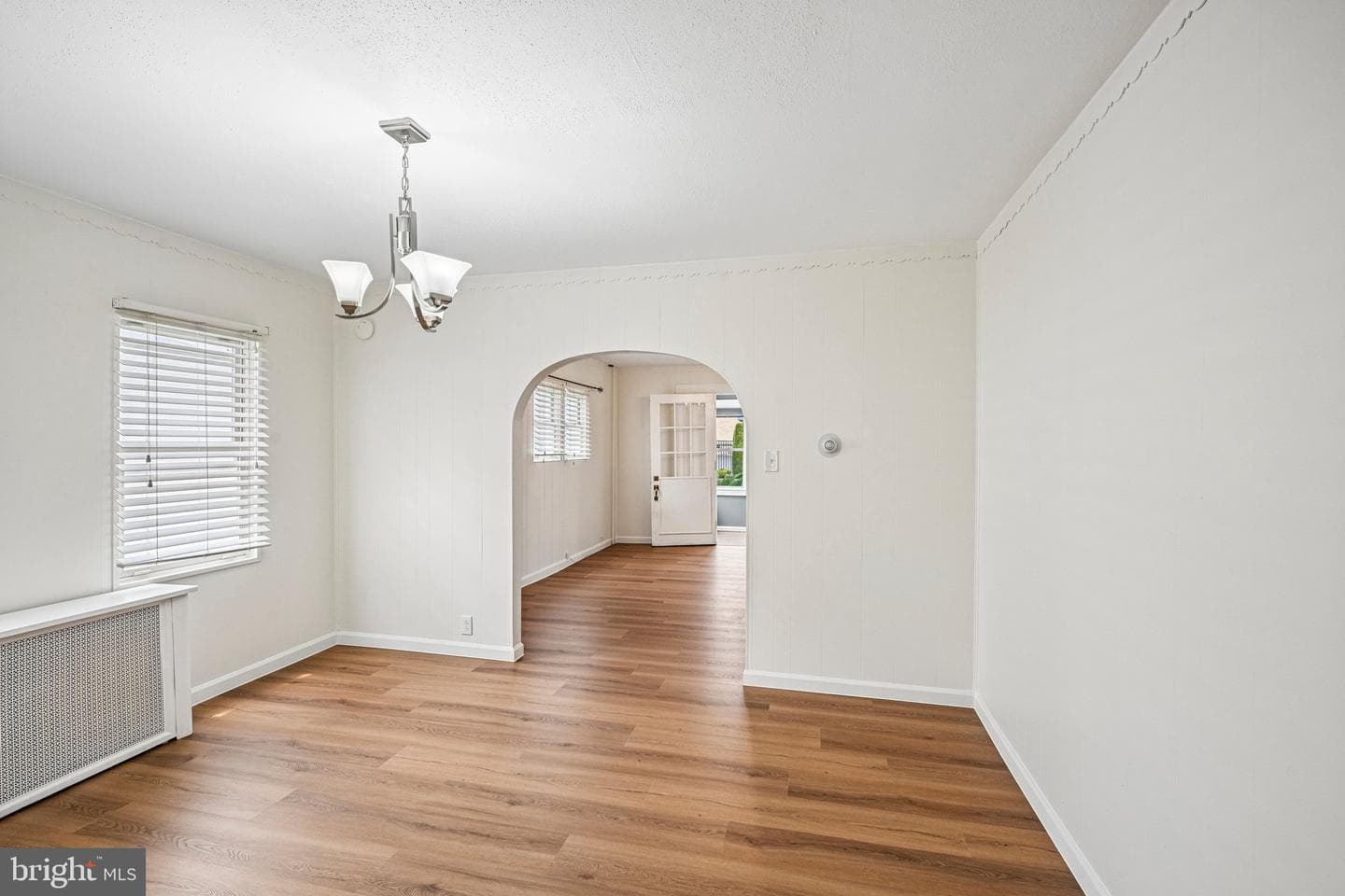 415 Sagamore Road photo 9