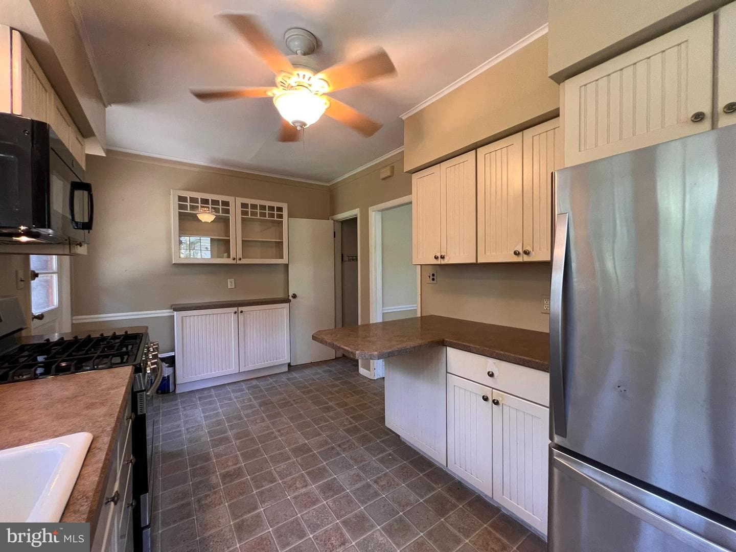 52 W Albemarle Avenue photo 9