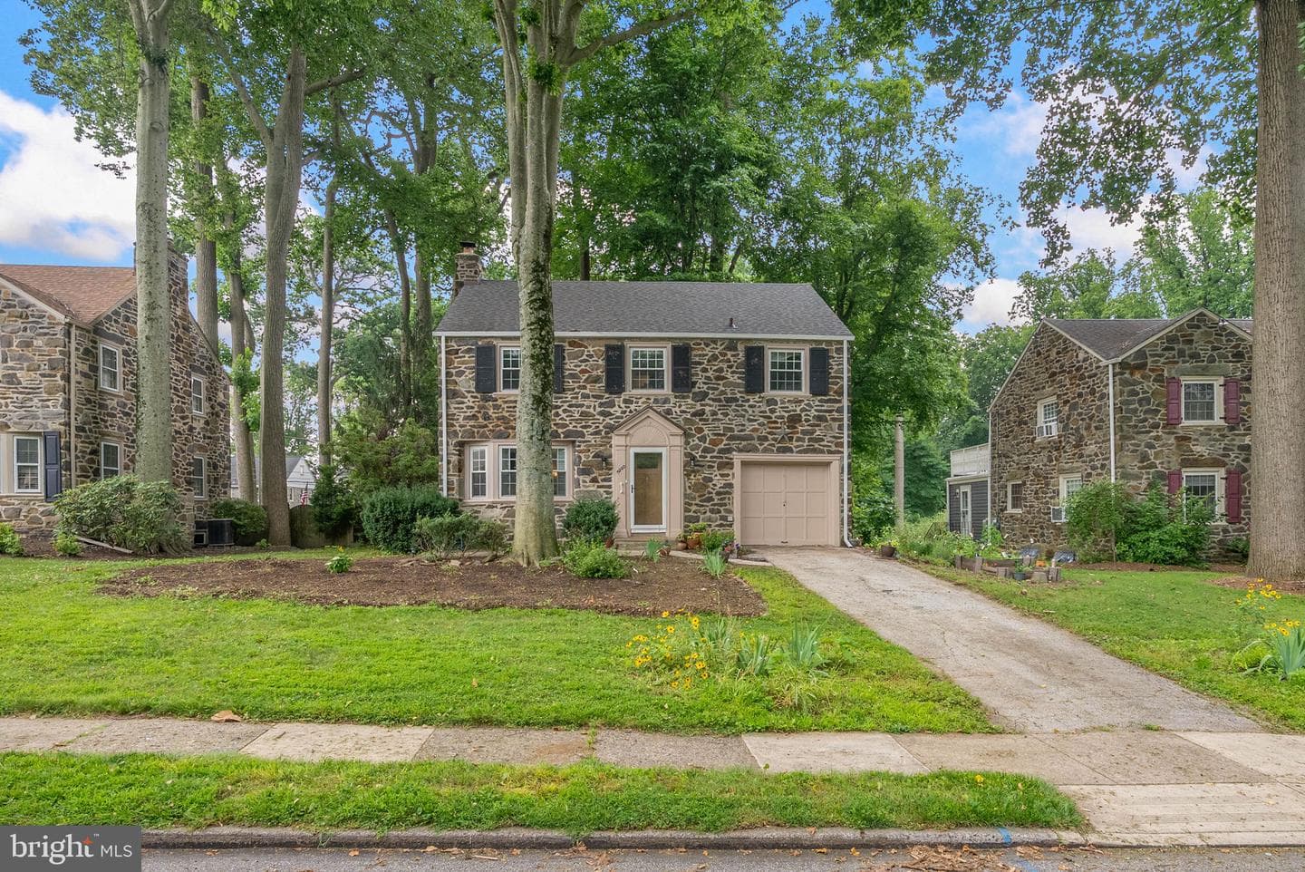 5240 Oleander Road, Drexel Hill