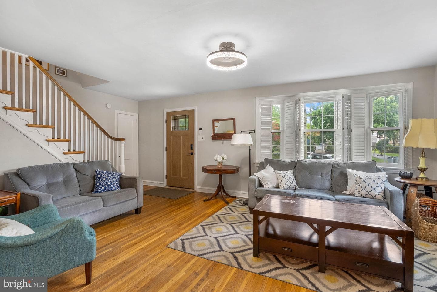 5240 Oleander Road photo 3