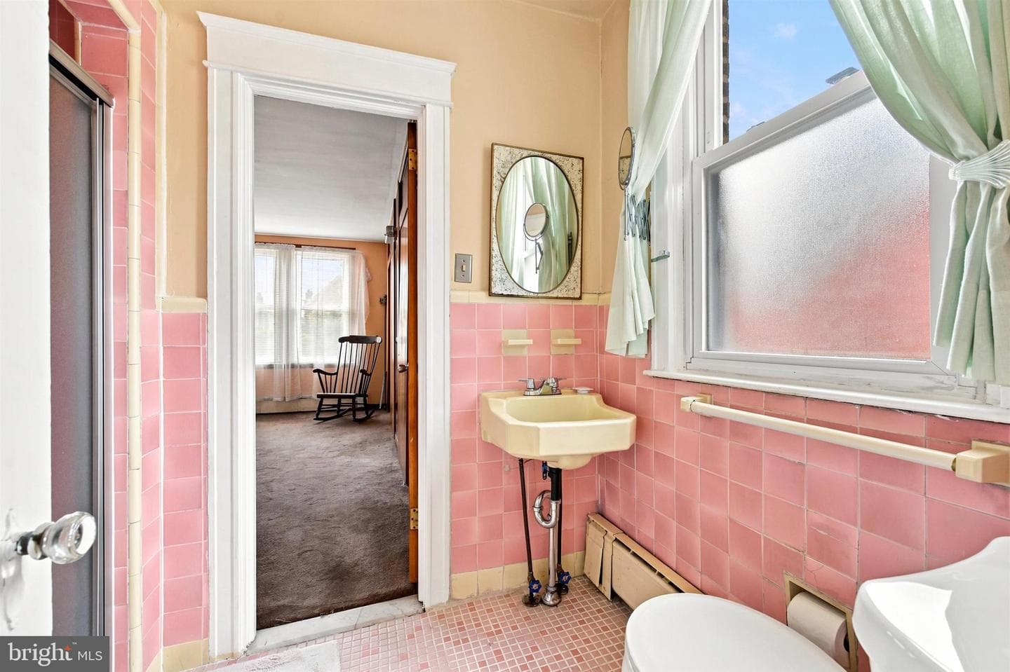 833 Fern Street photo 22