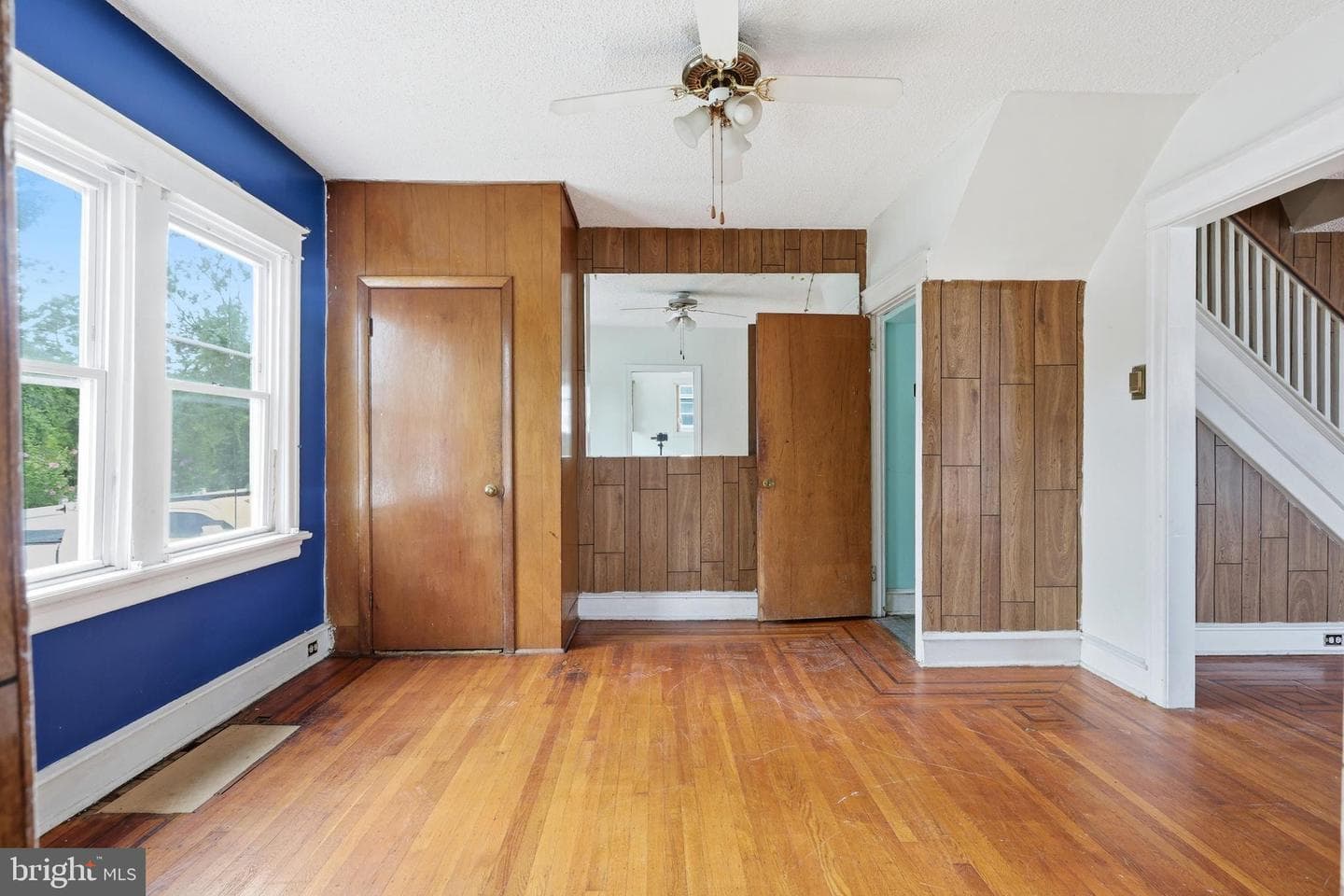 667 Rose Street photo 8