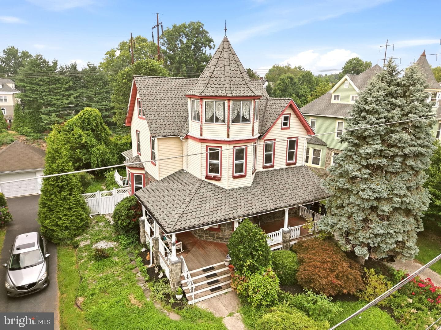 19 W Hinckley Avenue photo 2