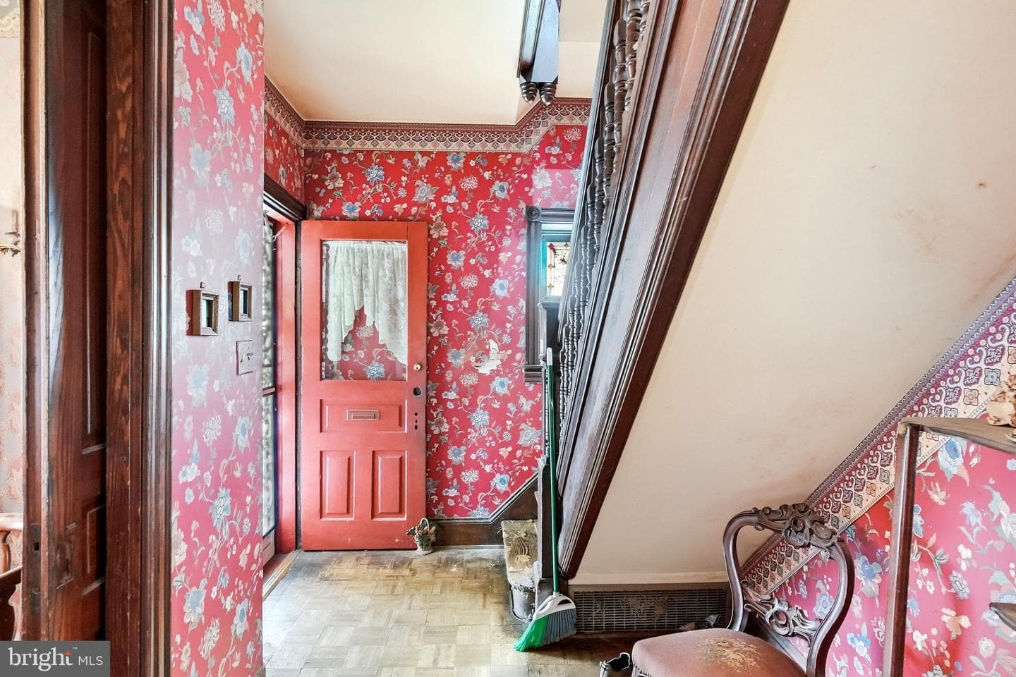 19 W Hinckley Avenue photo 5