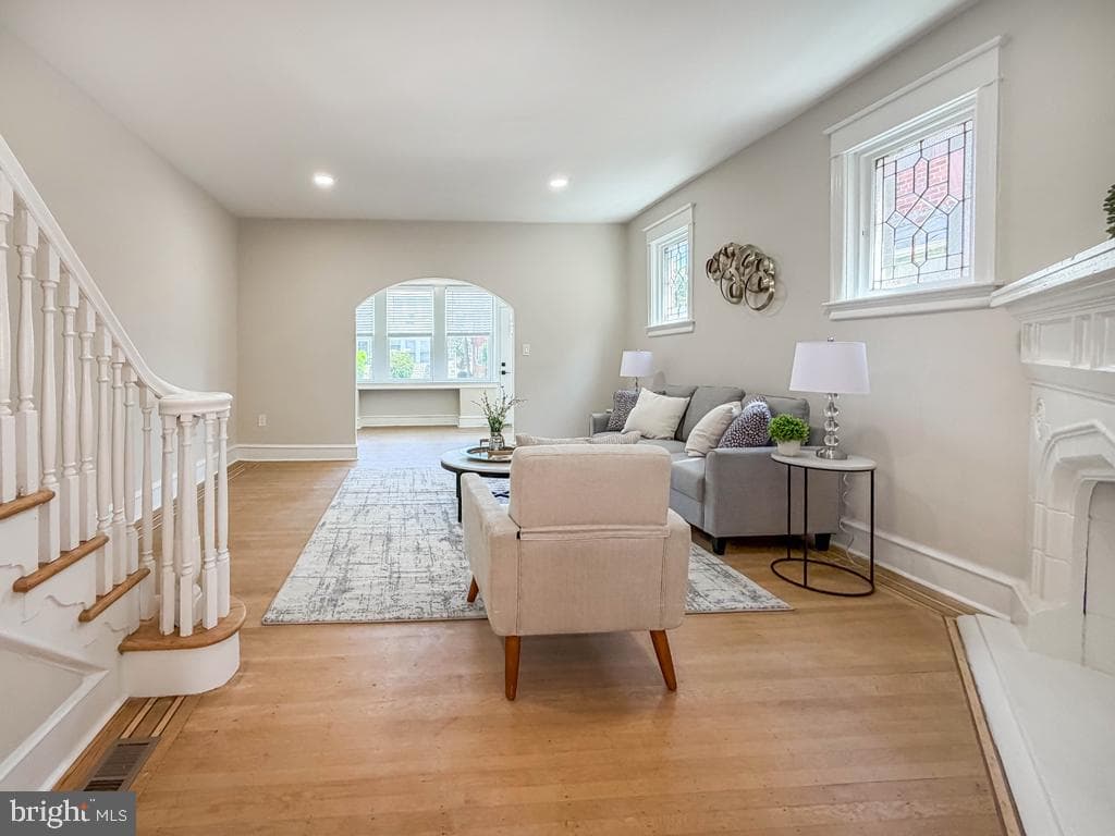 1042 Duncan Avenue photo 10