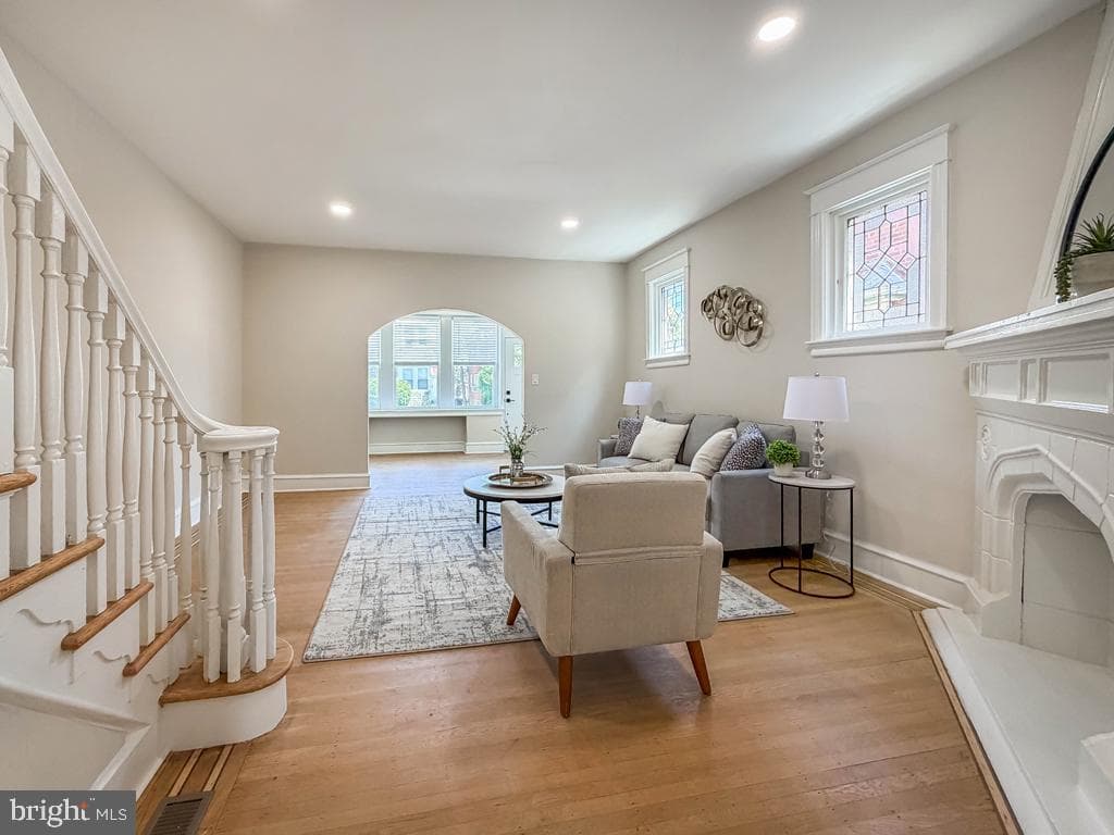 1042 Duncan Avenue photo 11
