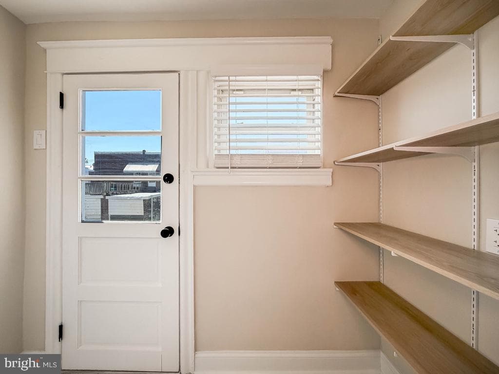 1042 Duncan Avenue photo 40