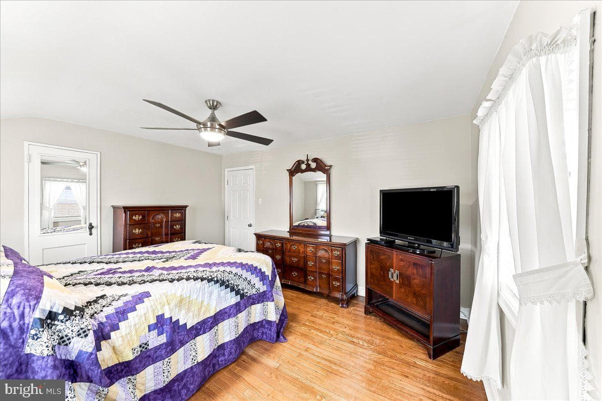 1126 Agnew Drive photo 18