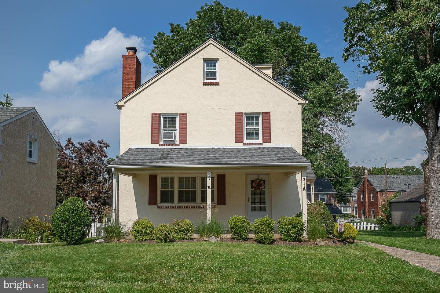 2115 Winton Avenue photo 2