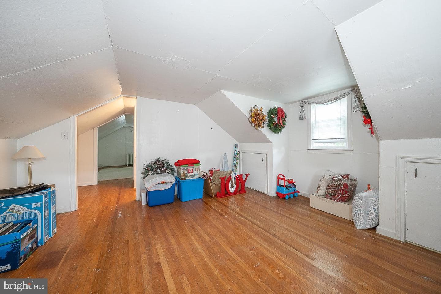 2115 Winton Avenue photo 34