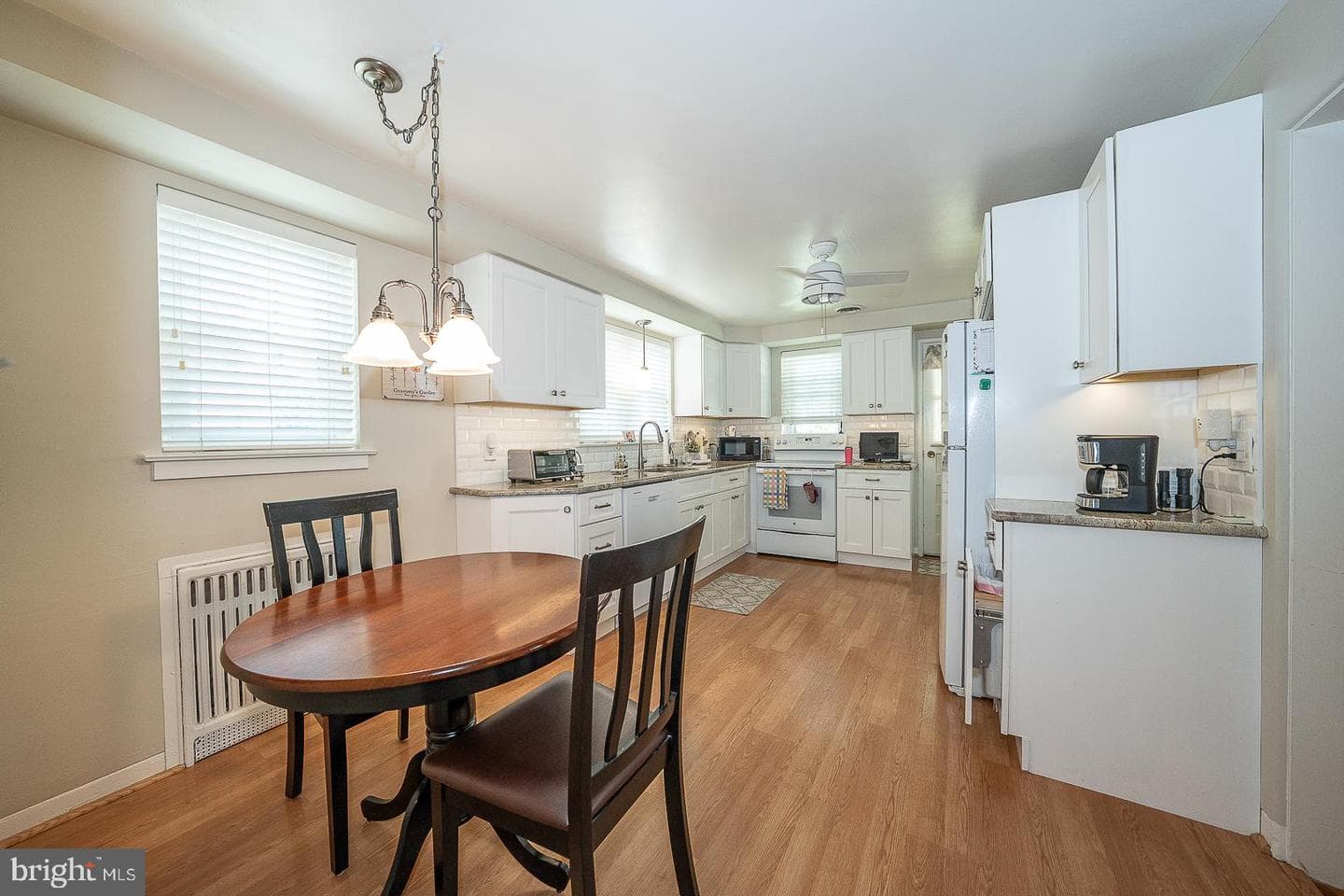 2115 Winton Avenue photo 9