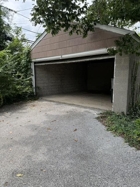 3546 Woodcrest Avenue photo 10