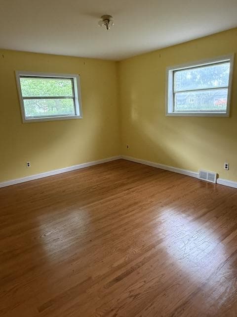 3546 Woodcrest Avenue photo 6