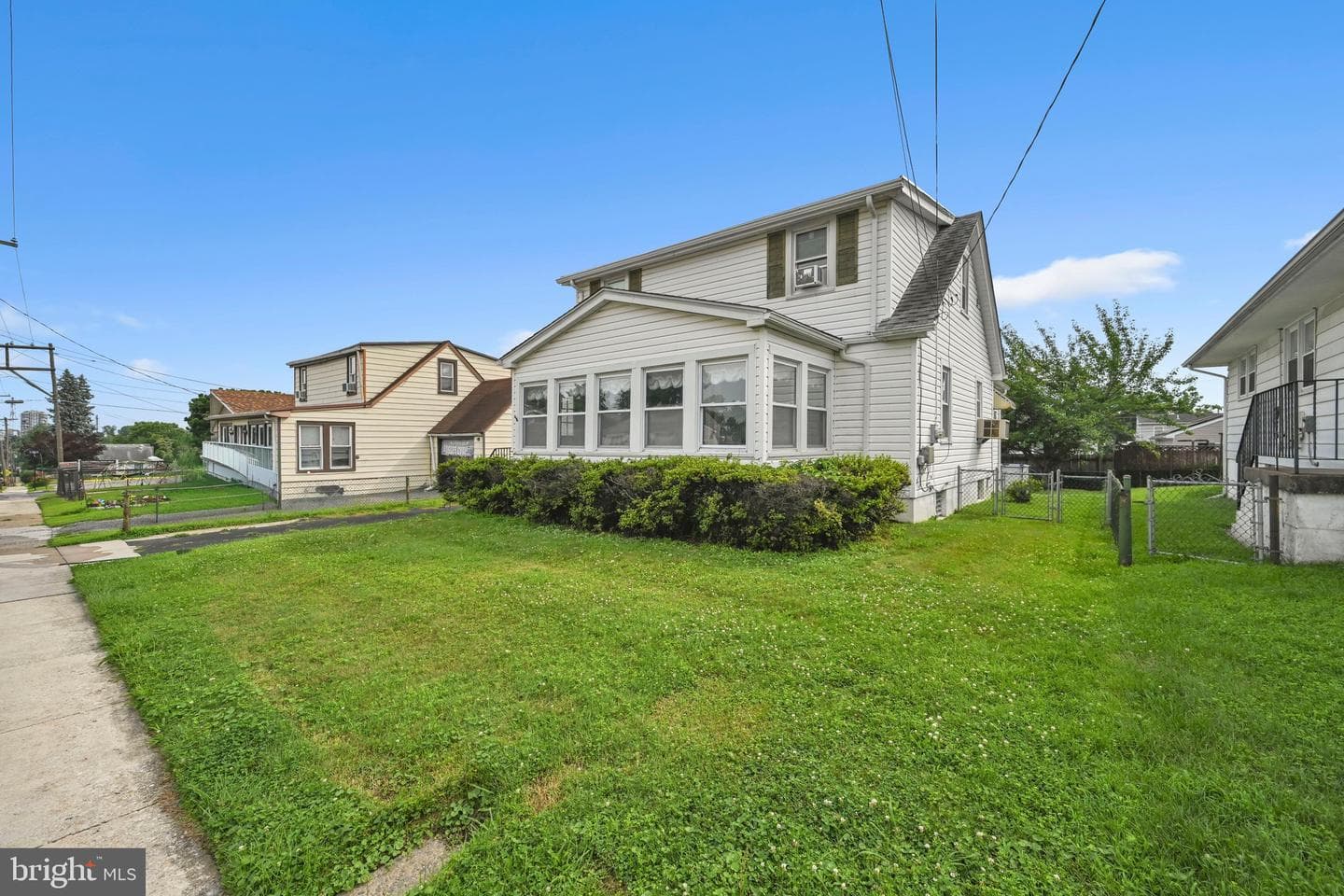 1212 Anderson Avenue photo 5