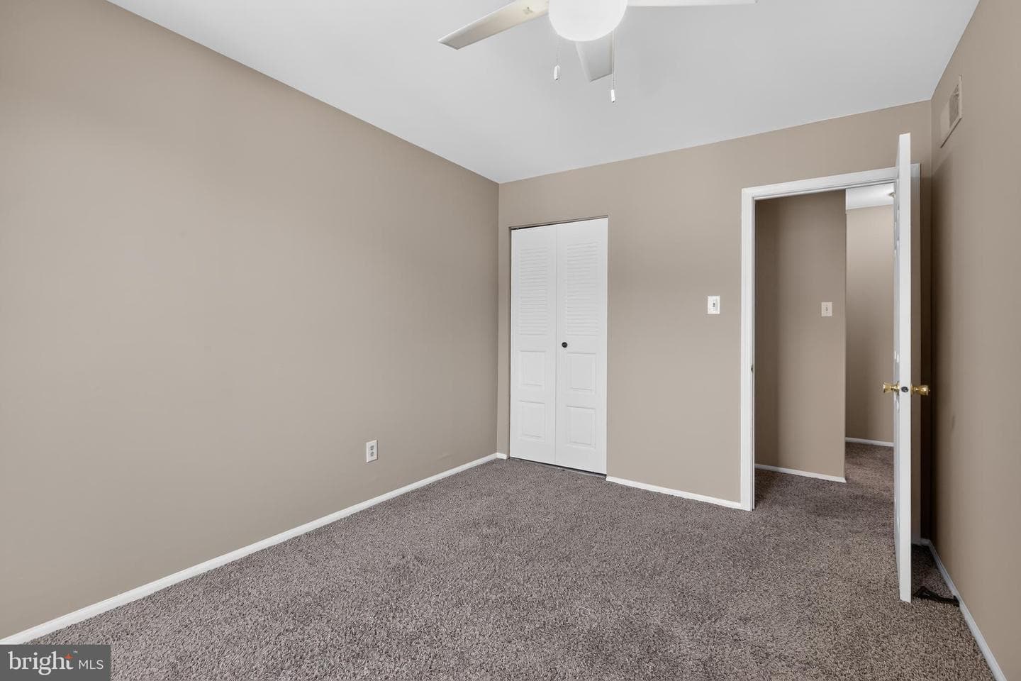 5200 Hilltop Drive #139 photo 20