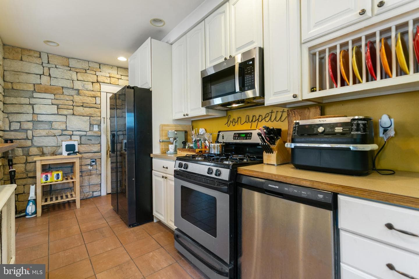326 Burmont Road photo 13