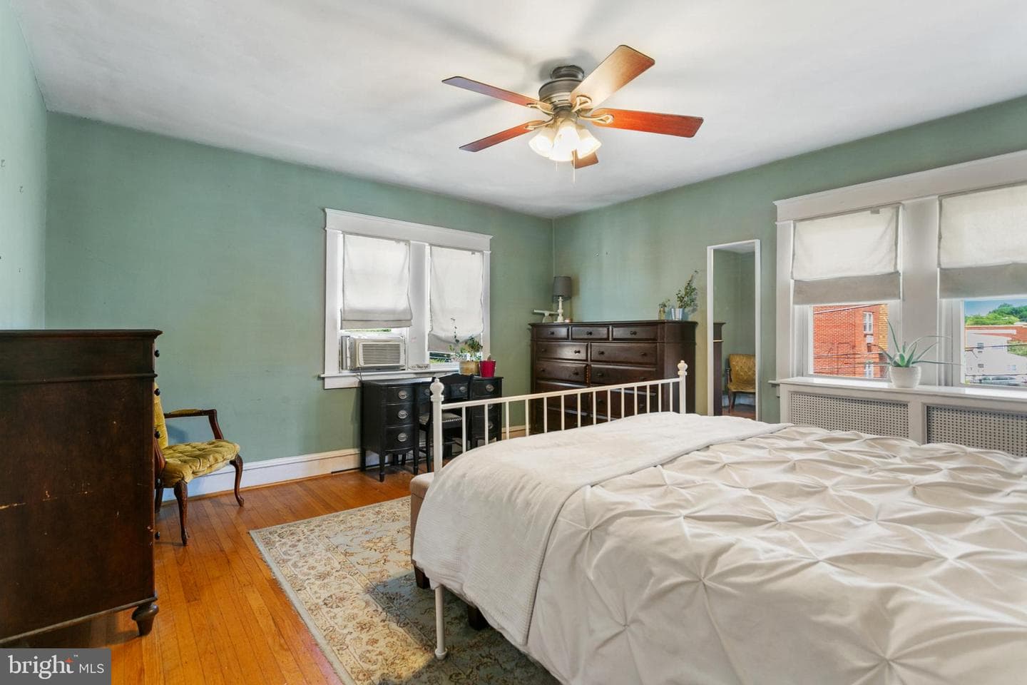 326 Burmont Road photo 16