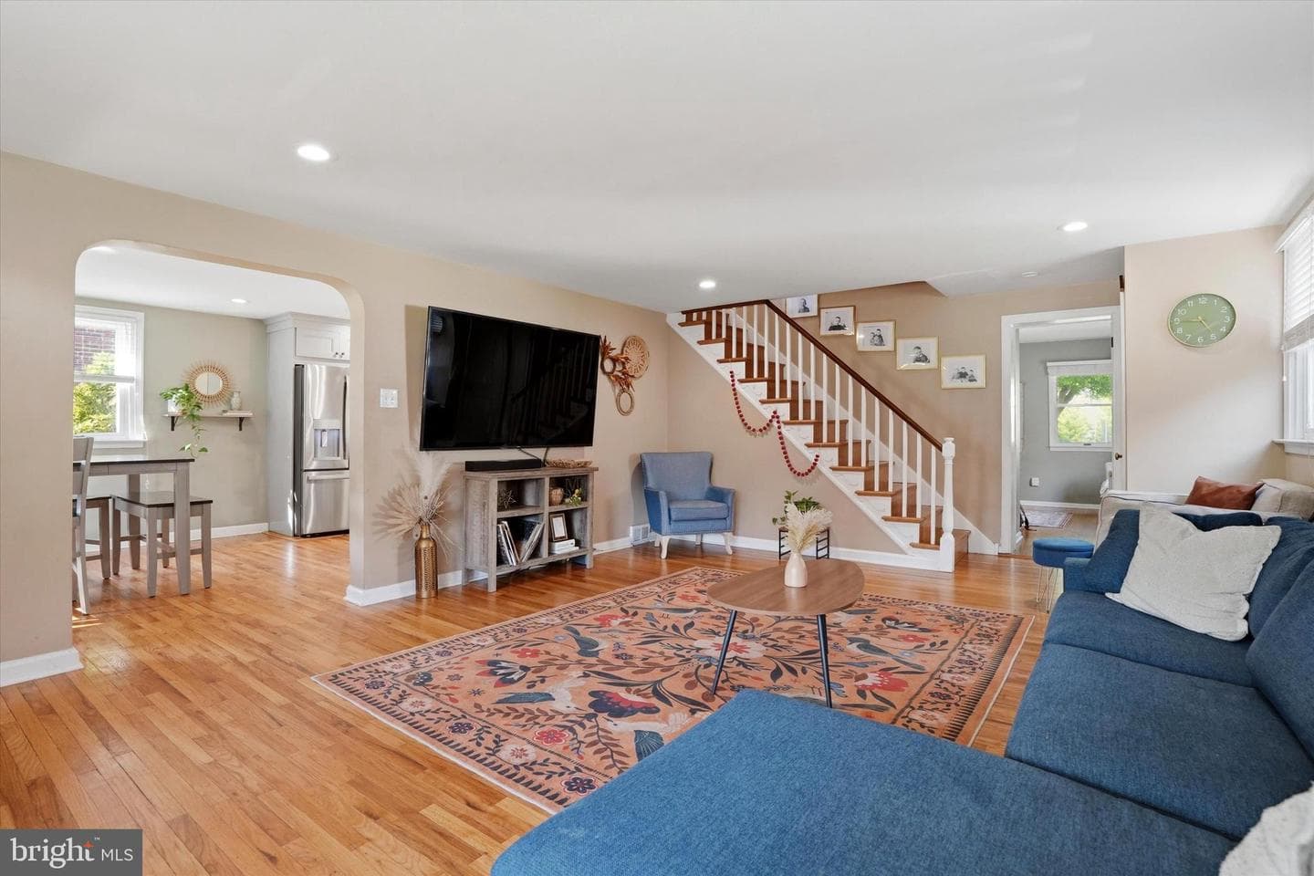2621 Ashwood Drive photo 4