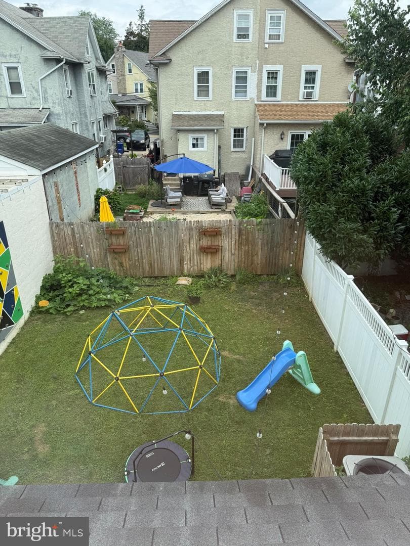 2703 Belmont Avenue photo 24