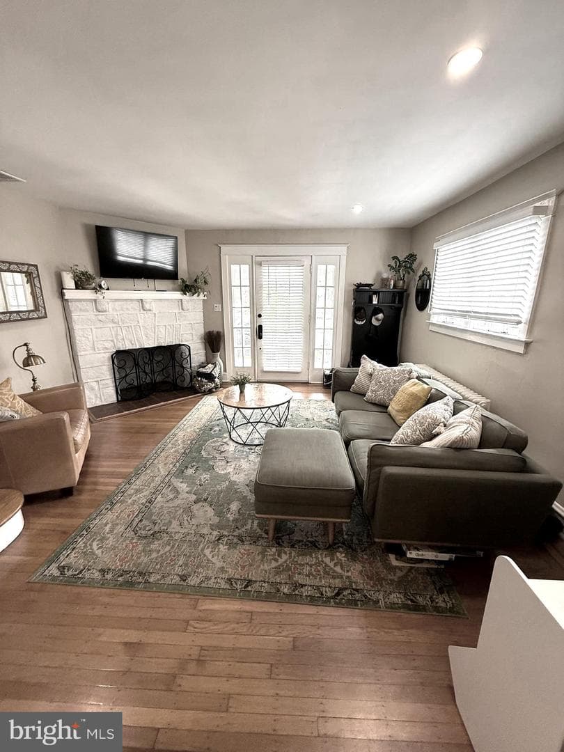 2703 Belmont Avenue photo 7