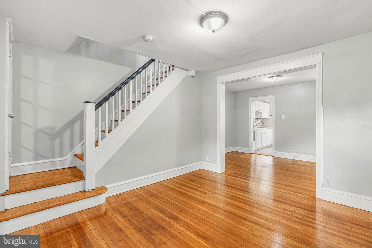 7239 Glenthorne Road photo 3