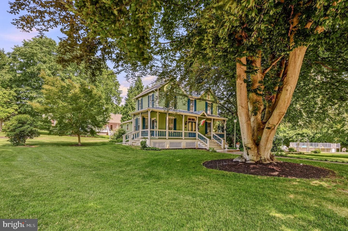 2552 Naamans Creek Road photo 53