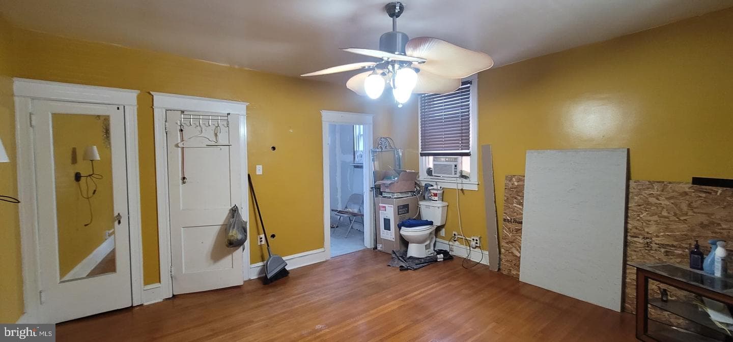 907 Macdade Boulevard photo 26