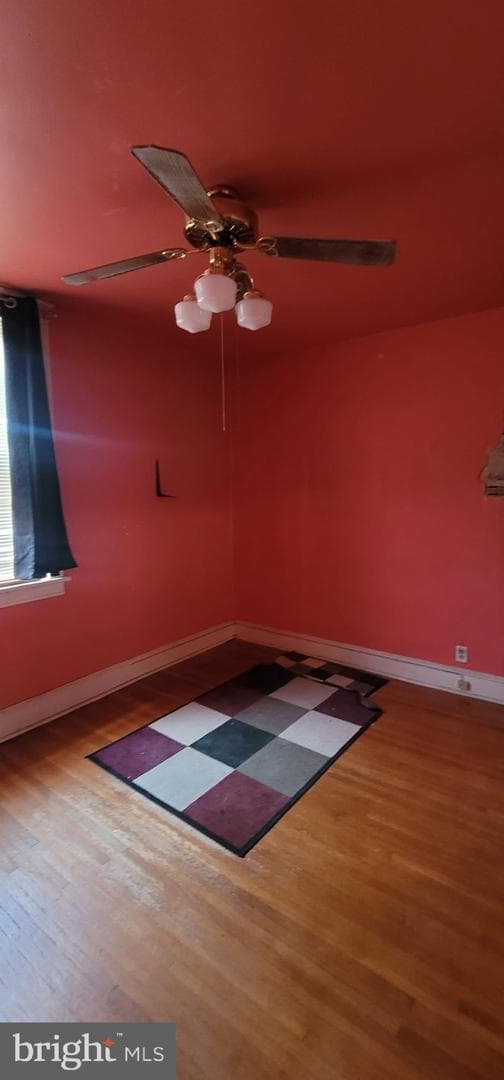 907 Macdade Boulevard photo 35