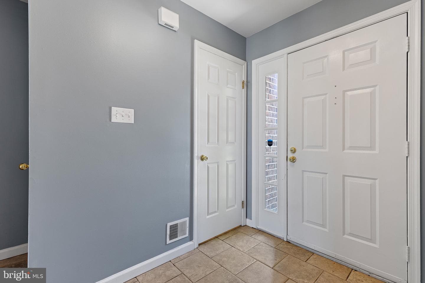 1206 N Glen Drive #1206 photo 11