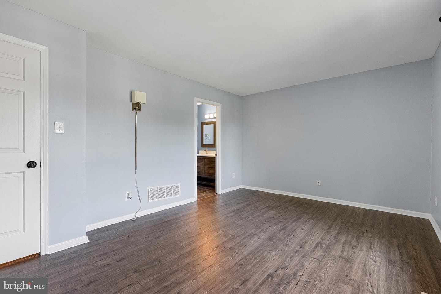1206 N Glen Drive #1206 photo 16