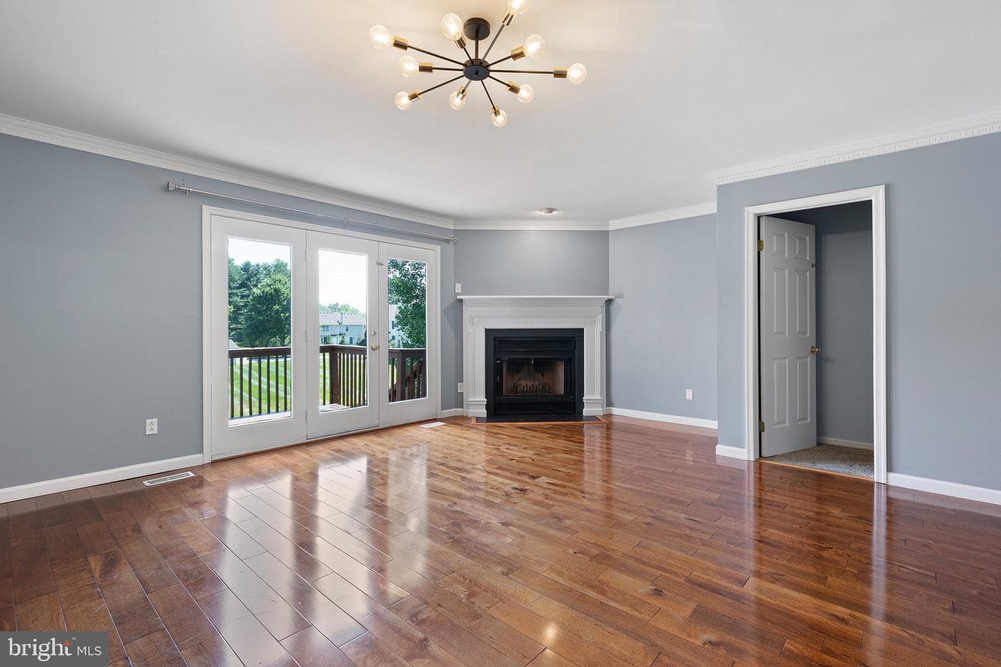 1206 N Glen Drive #1206 photo 4